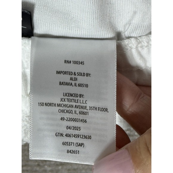 Disney Minnie Mouse Skirt Womens Medium White Bow Embossed Lounge Pajama Shorts - Picture 6 of 10